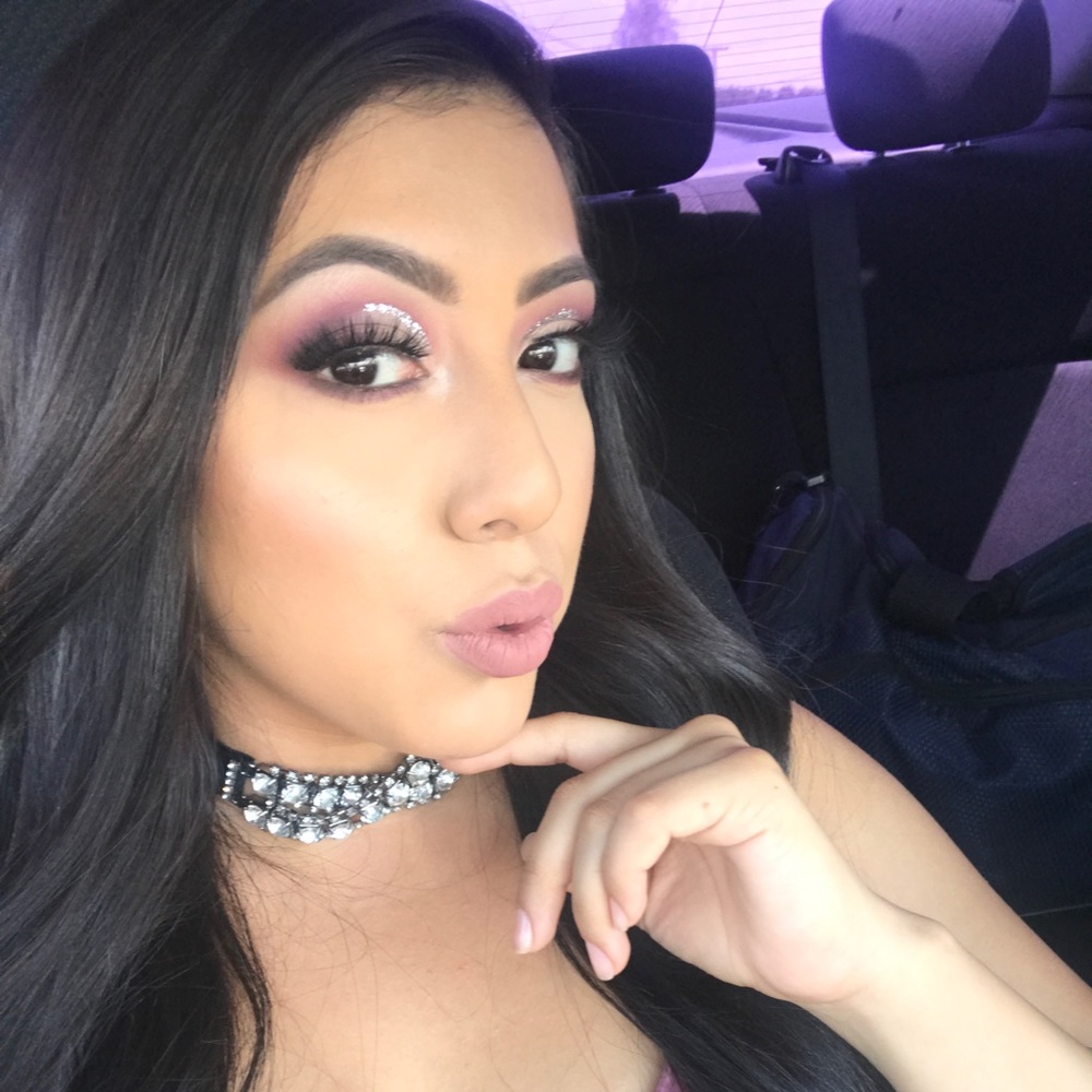 Meet your Posher, Breanne